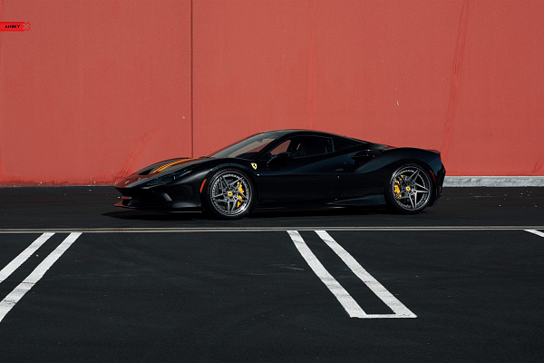 Фото дисков Anrky S3-X3 Сатиновый графит на Ferrari F8