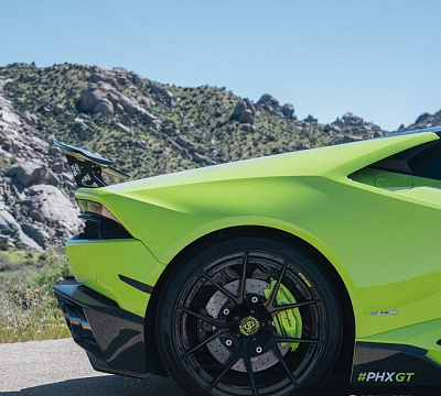 Фото дисков Strasse Wheels SM5R Deep Concave Monoblock на Lamborghini Huracan