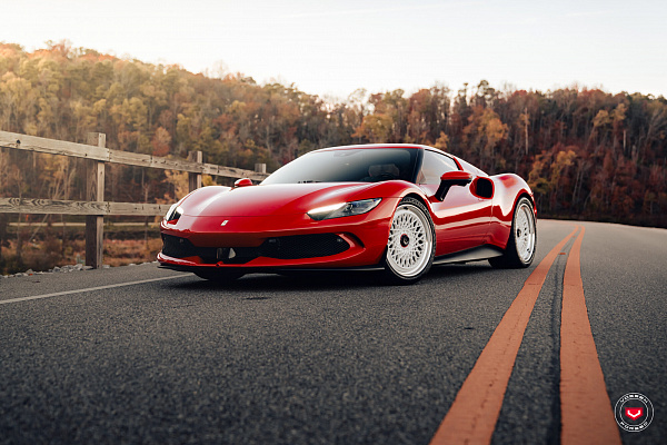 Фото дисков Vossen GEN-05 (3-piece) Белый глянец на Ferrari 296