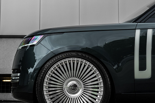 Фото дисков ST Wheels ST2 Полированный лак на Land Rover Range Rover V