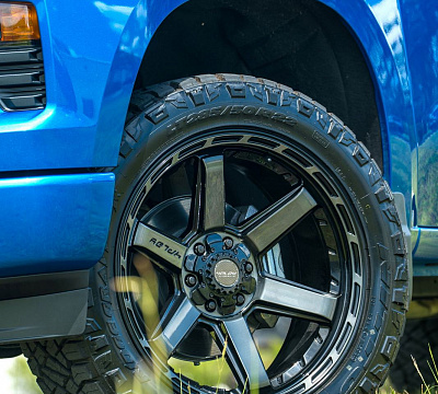 Фото дисков 4PLAY 4P63 на Chevrolet Silverado IV
