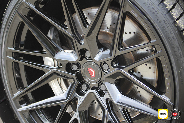 Фото дисков Vossen EVO-5 Черный глянец на Mercedes-Benz C-Class (W204)