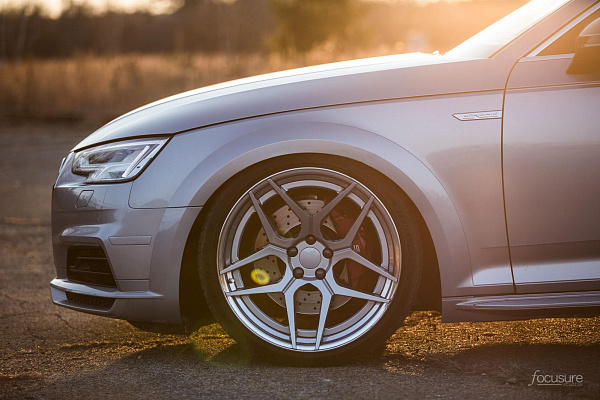 Фото дисков BC Forged HC053 Сатиновый лак на Audi A/S/RS 4 (B9)