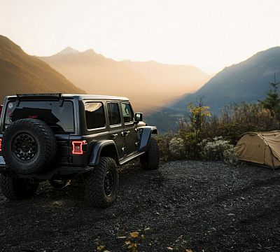 Фото дисков Black Rhino FUJI на Jeep Wrangler IV (JL)