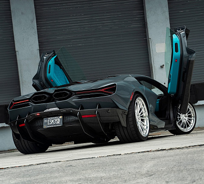 Фото дисков Anrky AN39 на Lamborghini Revuelto