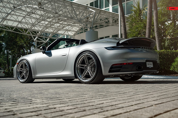 Фото дисков Anrky AN37 Глянцевый темный лак на Porsche 911 VIII