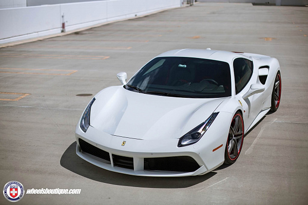 Фото дисков HRE S207 Сатиновый графит на Ferrari 488
