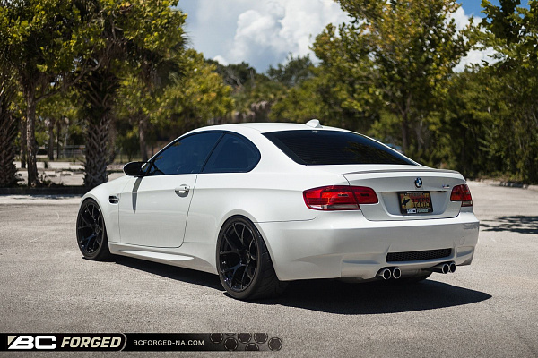 Фото дисков BC Forged RS41 Черный глянец на BMW 3/M3 (E90)