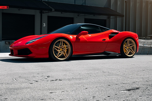 Фото дисков Anrky S1-X3 Сатиновое золото на Ferrari 488