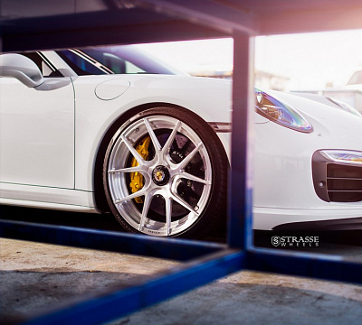 Фото дисков Strasse Wheels SM5R Deep Concave Duoblock на Porsche 911 VII