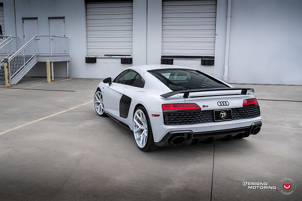 Фото дисков Vossen S21-01 Белый глянец на Audi R8 (4S)