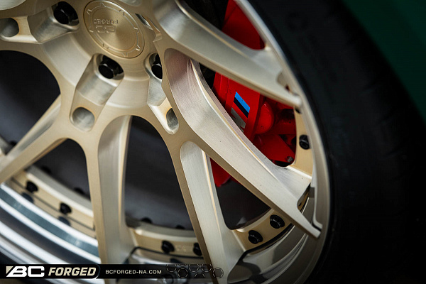 Фото дисков BC Forged HCA165 Сатиновая шампань на BMW 3/M3 (G2x/G80)