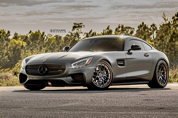 Фото дисков Strasse Wheels SM7 Deep Concave FS Другой цвет на Mercedes-Benz AMG GT I