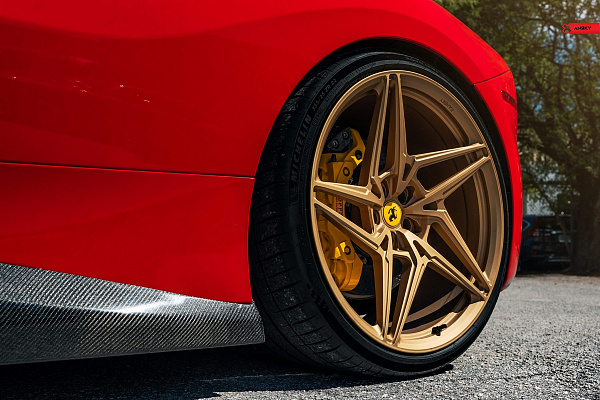 Фото дисков Anrky S1-X3 Сатиновое золото на Ferrari 488