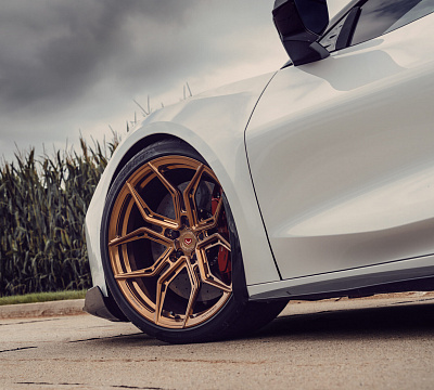 Фото дисков Vossen EVO-3R на Chevrolet Corvette C8