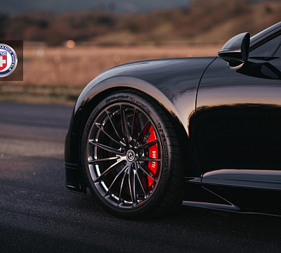 Фото дисков HRE P103 на Bugatti Chiron