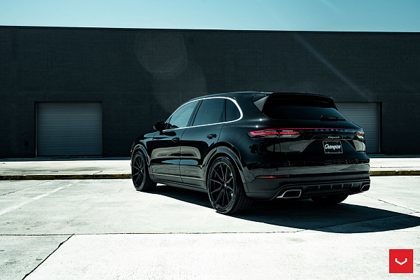 Фото дисков Vossen HF-3 Черный сатин на Porsche Cayenne III