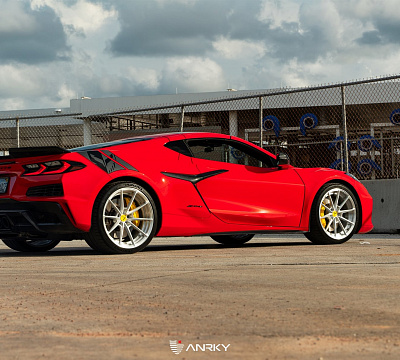 Фото дисков Anrky AN28 на Chevrolet Corvette C8