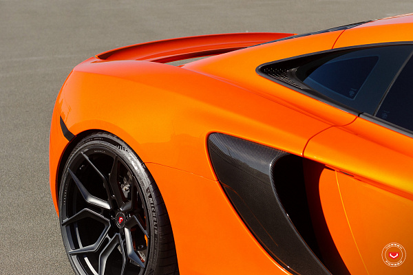 Фото дисков Vossen EVO-3 Черный сатин на McLaren 650S