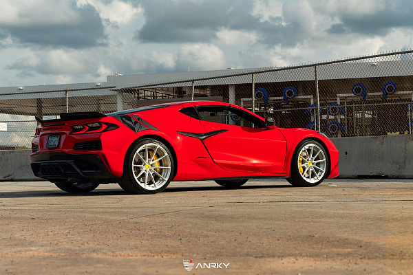 Фото дисков Anrky AN28 Глянцевый лак на Chevrolet Corvette C8