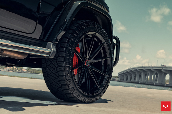 Фото дисков Vossen HFX-2 (5-Lug) Черный глянец на Mercedes-Benz G-Class III