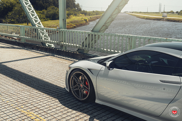 Фото дисков Vossen EVO-1R Глянцевый темный лак на Acura NSX II