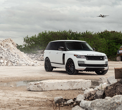Фото дисков Vossen HF-2 на Land Rover Range Rover IV