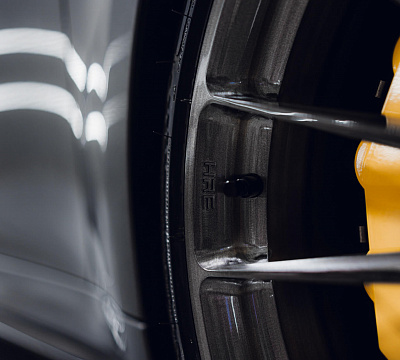 Фото дисков HRE P103 на Porsche 911 VIII