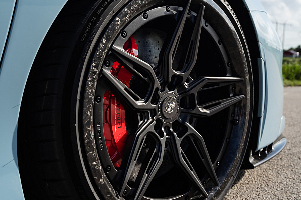 Фото дисков Strasse Wheels SV4-RS Deep Concave FS Черный сатин на Ferrari SF90