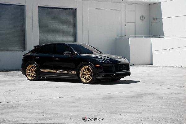 Фото дисков Anrky RS6.2 Сатиновое золото на Porsche Cayenne II