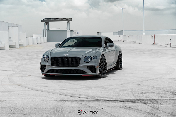 Фото дисков Anrky AN10 Черный глянец на Bentley Continental GT III