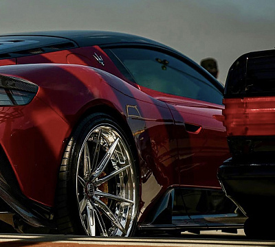 Фото дисков 1886 Wheels G010 на Maserati MC20