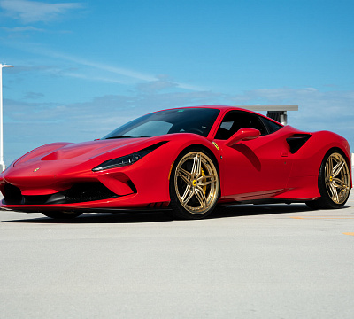 Фото дисков HRE S107SC на Ferrari F8