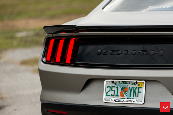 Фото дисков Vossen CV3 Серебро на Ford Mustang VI