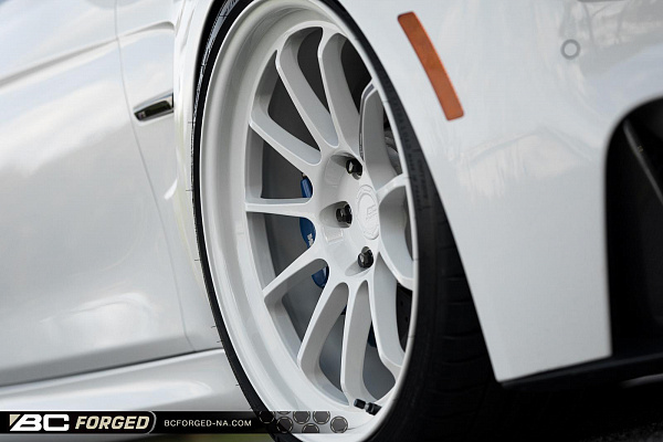 Фото дисков BC Forged TD01 Белый глянец на BMW 3/M3 (F3x/F80)