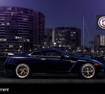 Фото дисков HRE S101 на Nissan GT-R