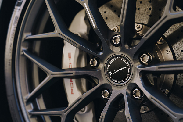 Фото дисков Brixton Forged CM6-R Сатиновый графит на Porsche Boxster III