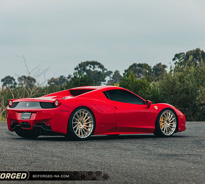 Фото дисков BC Forged HCA215 на Ferrari 458