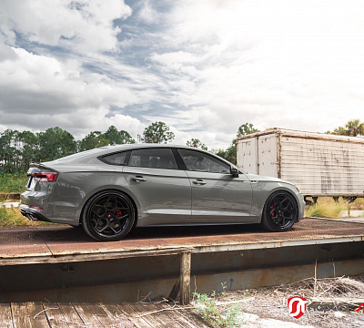 Фото дисков Vossen CG-205 (3-Piece) на Audi A/S/RS 5 (F5)
