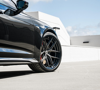 Фото дисков HRE S101SC на Audi A/RS 6 (C8)