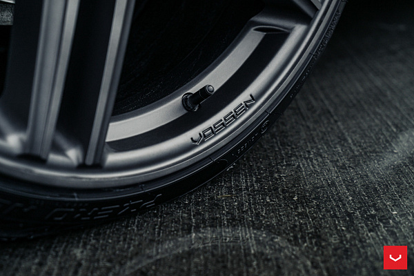 Фото дисков Vossen HF-1 Сатиновый графит на BMW 6/M6 (F06/F13/F12)