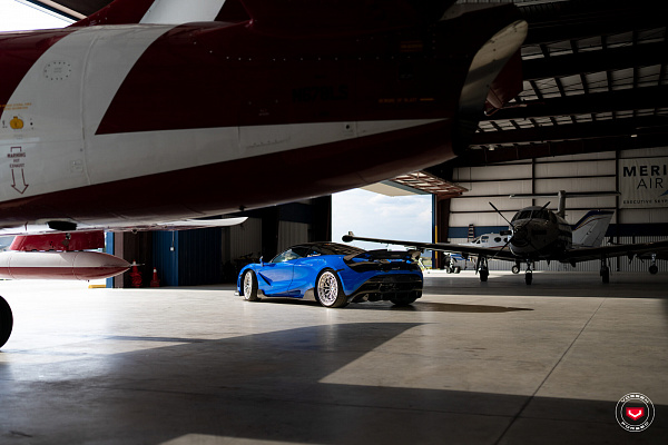 Фото дисков Vossen LC3-02 (3-Piece) Полированный лак на McLaren 720S