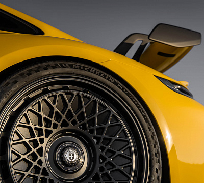 Фото дисков HRE 501 GTM на Porsche 911 VIII