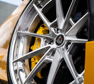 Фото дисков Anrky AN38 на McLaren 720S
