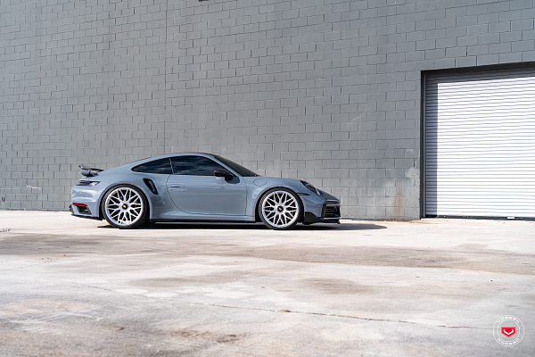 Фото дисков Vossen GEN-03 Глянцевый лак на Porsche 911 VIII