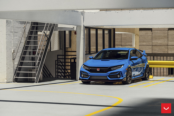 Фото дисков Vossen HF-5 Сатиновый графит на Honda Civic Type R FK8
