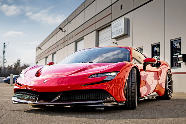 Ferrari SF90 Stradale