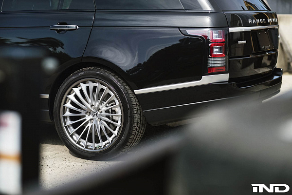 Фото дисков HRE S209H Сатиновый тонированный лак на Range Rover IV