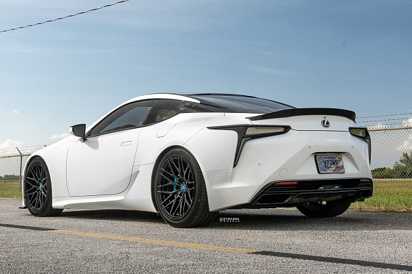 Фото дисков Strasse Wheels SV10M Deep Concave Duoblock Другой цвет на Lexus LC 500