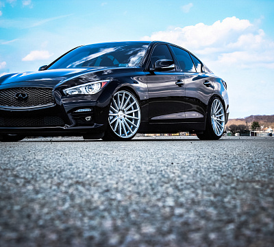 Фото дисков Vossen VFS-2 на Infiniti Q50